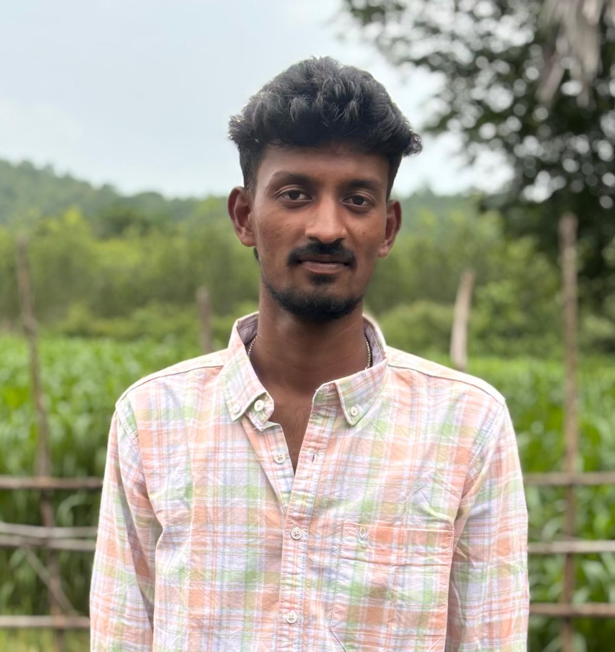  Avuluri Revanth