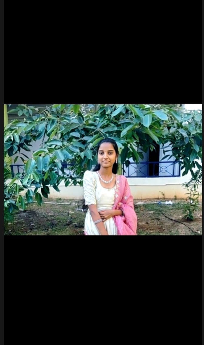 VINJAMURI SUVARNA