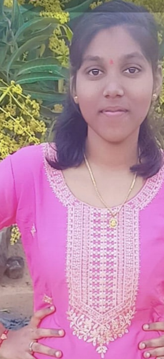 THUMMURU MAHITHA 